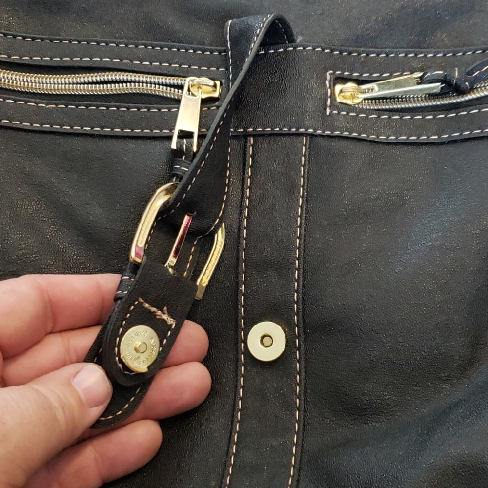 Handbag - Picture 4 of 9
